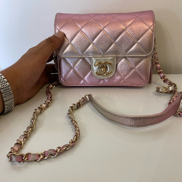 CHANEL ROSE GOLD METALLIC LAMBSKIN MINI SQUARE WITH GOLD HARDWARE Handbag - Picture 2 of 16